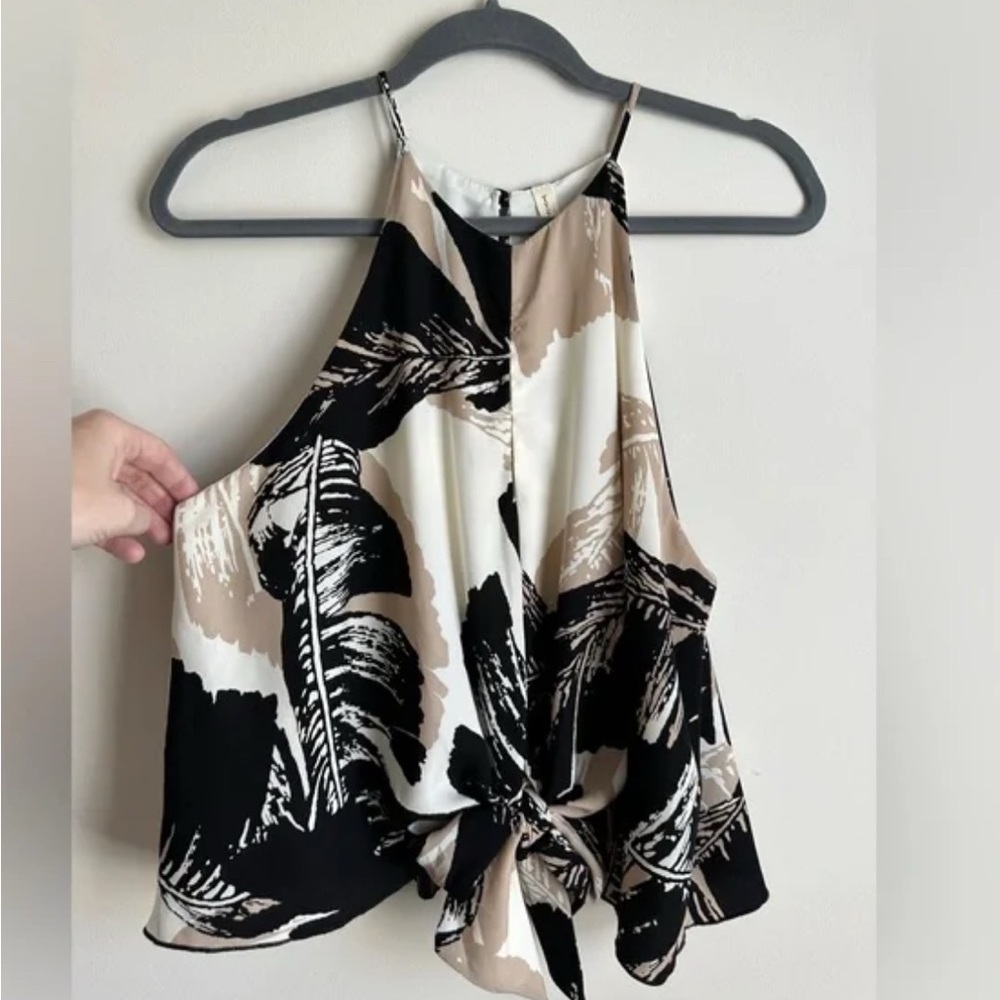 Darah Dahl floral halter tank, front tie, key hole neck